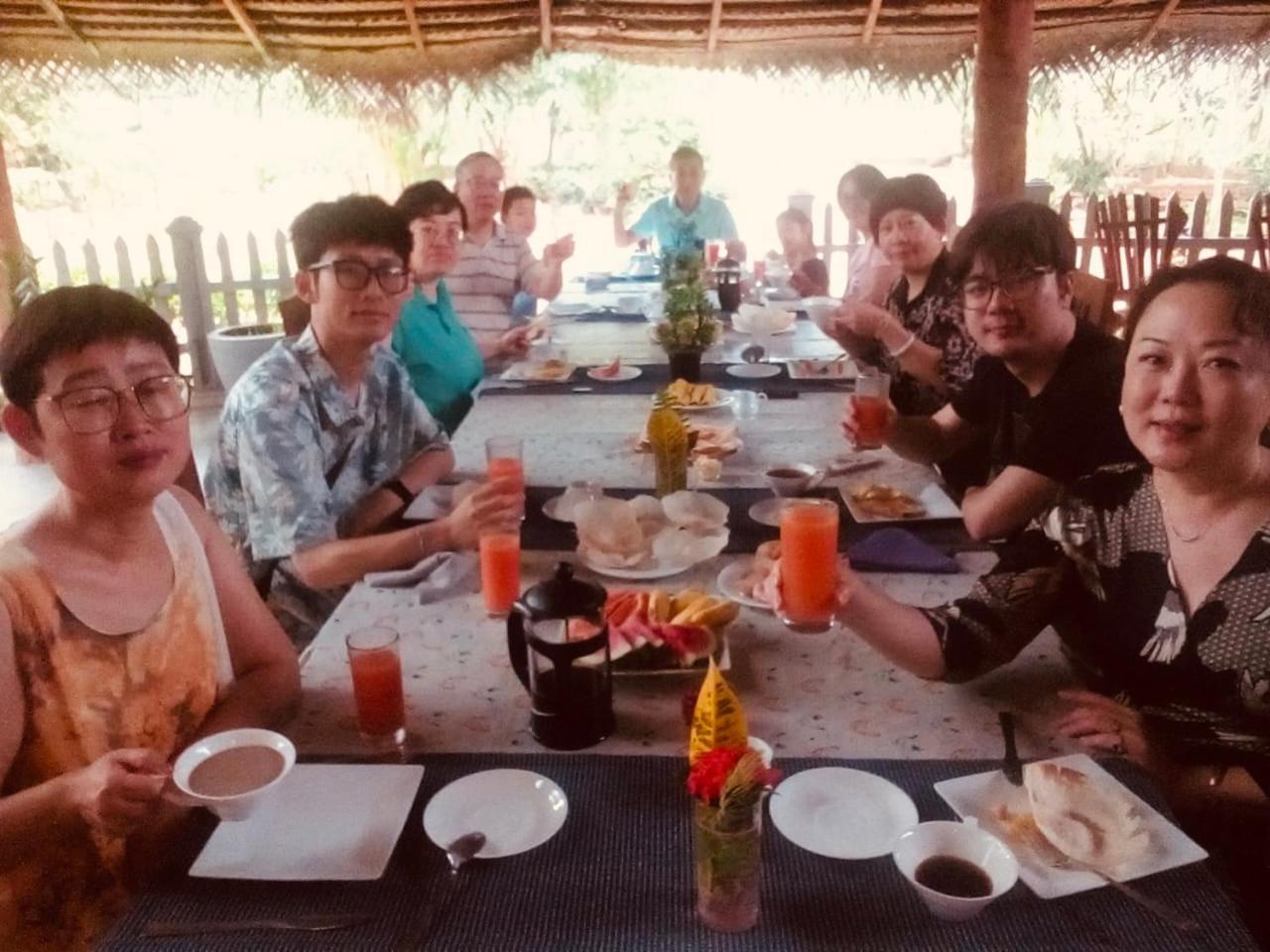 ซันไชน์ รีสอร์ต แอนด์ สปา Hotel สิกิริยา ภายนอก รูปภาพ